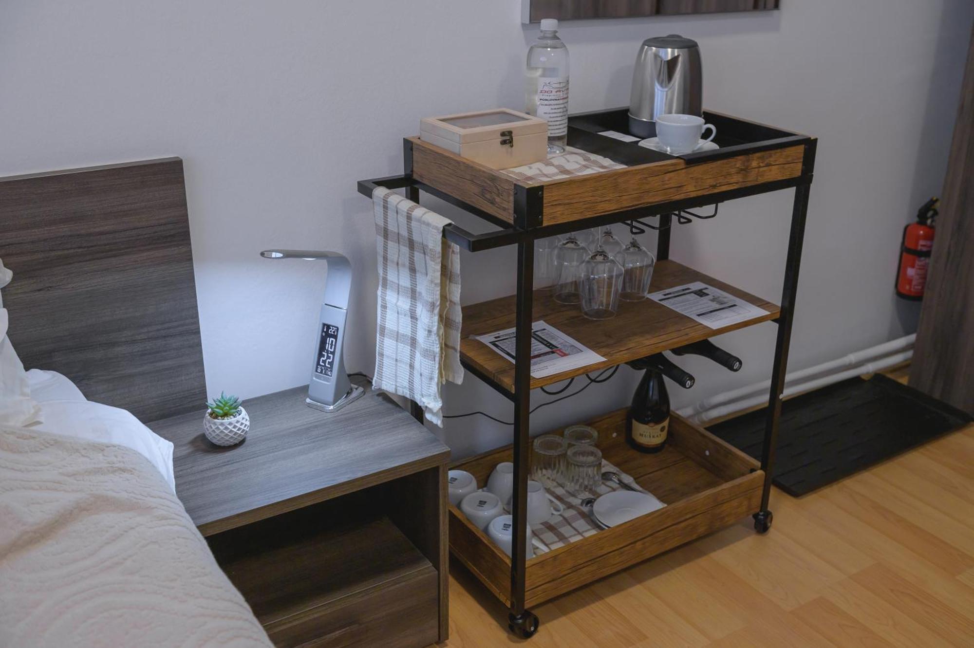 Do Avta Rooms Λιουμπλιάνα Εξωτερικό φωτογραφία
